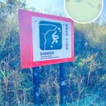 Cliff Caution Sign 《I》